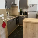 T2 Avec Vue Sur Les Montagnes Et Wifi شقة