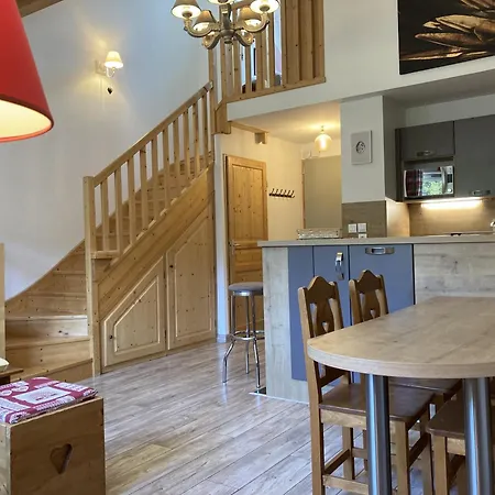 Διαμέρισμα T2 Avec Vue Sur Les Montagnes Et Wifi *